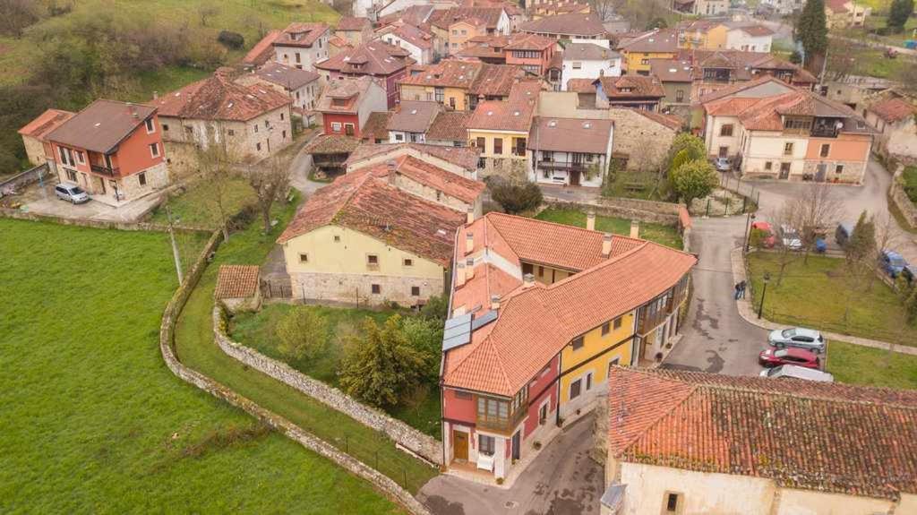 Cumbres De Los Picos Apartamento Treparriscos Poo  المظهر الخارجي الصورة